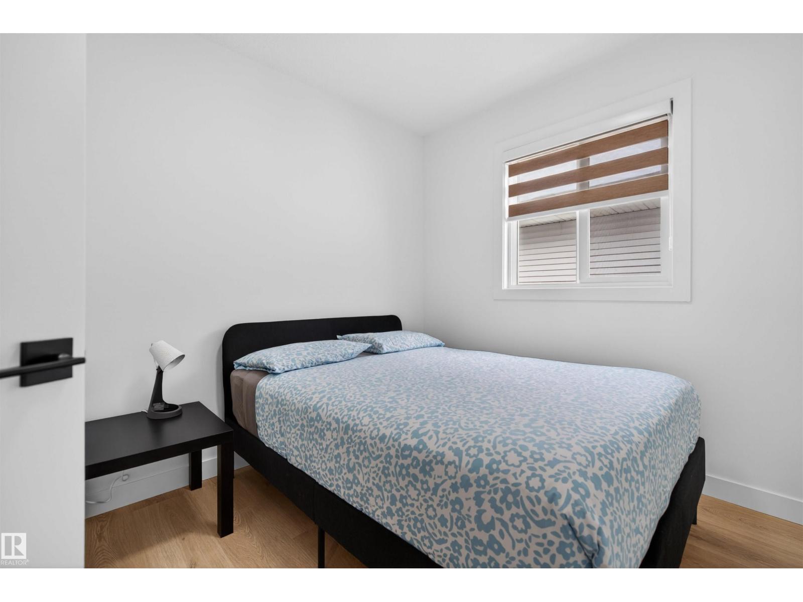 Thumbnail 32