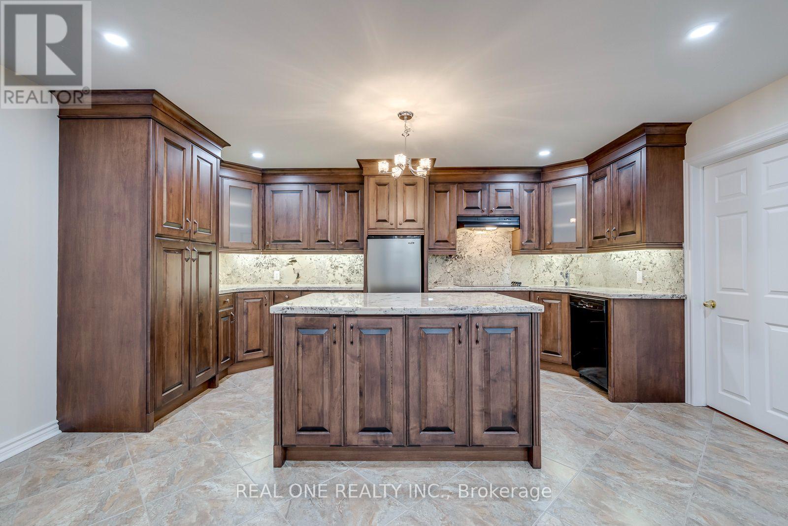 1387 FERNCREST ROAD - Image 41