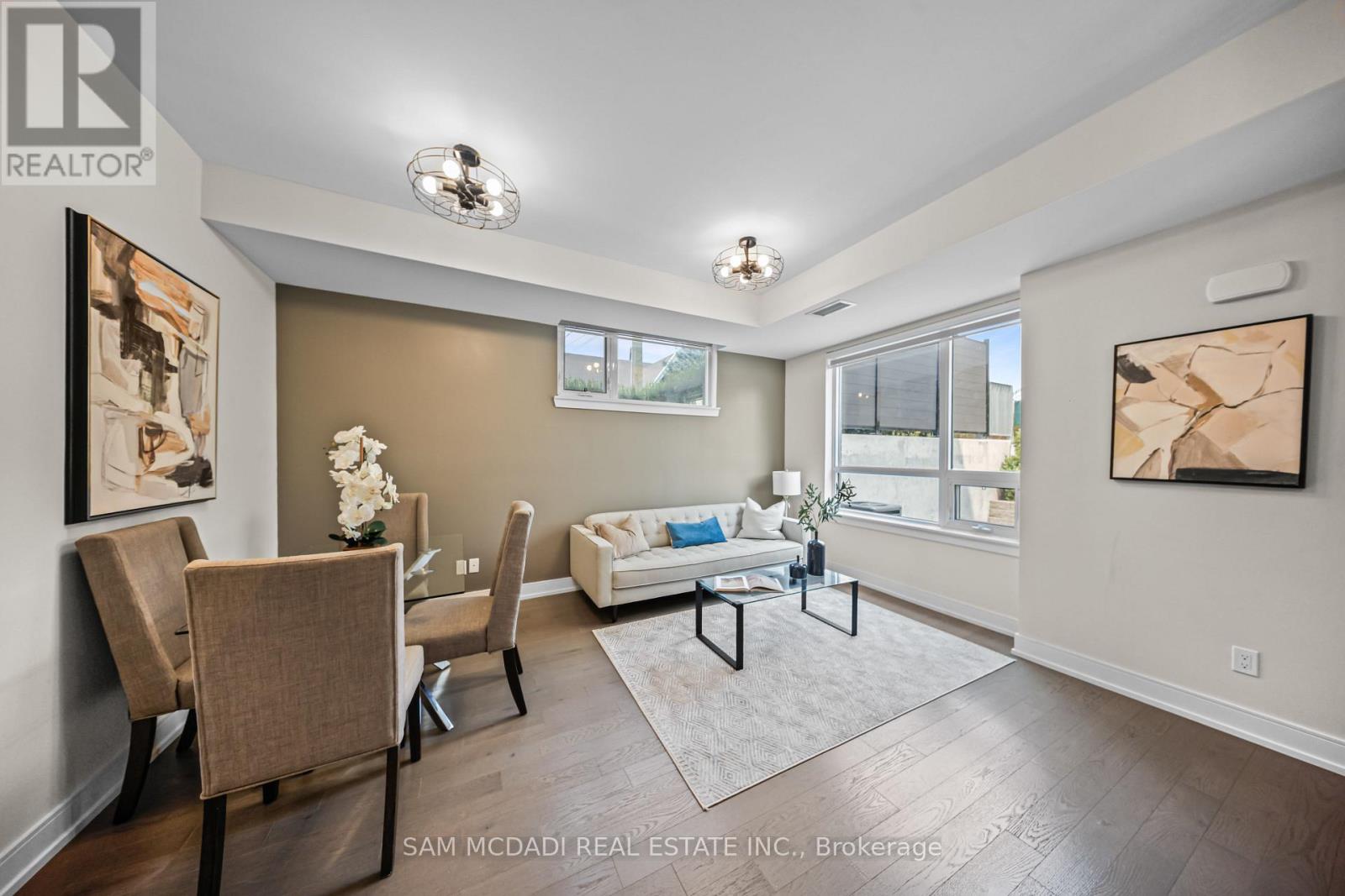 #1 670 ATWATER AVENUE - 1