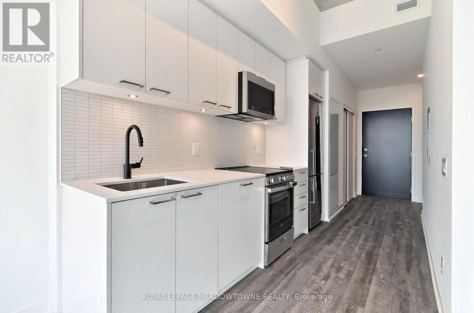 #712 1808 ST. CLAIR AVENUE W - Image 14
