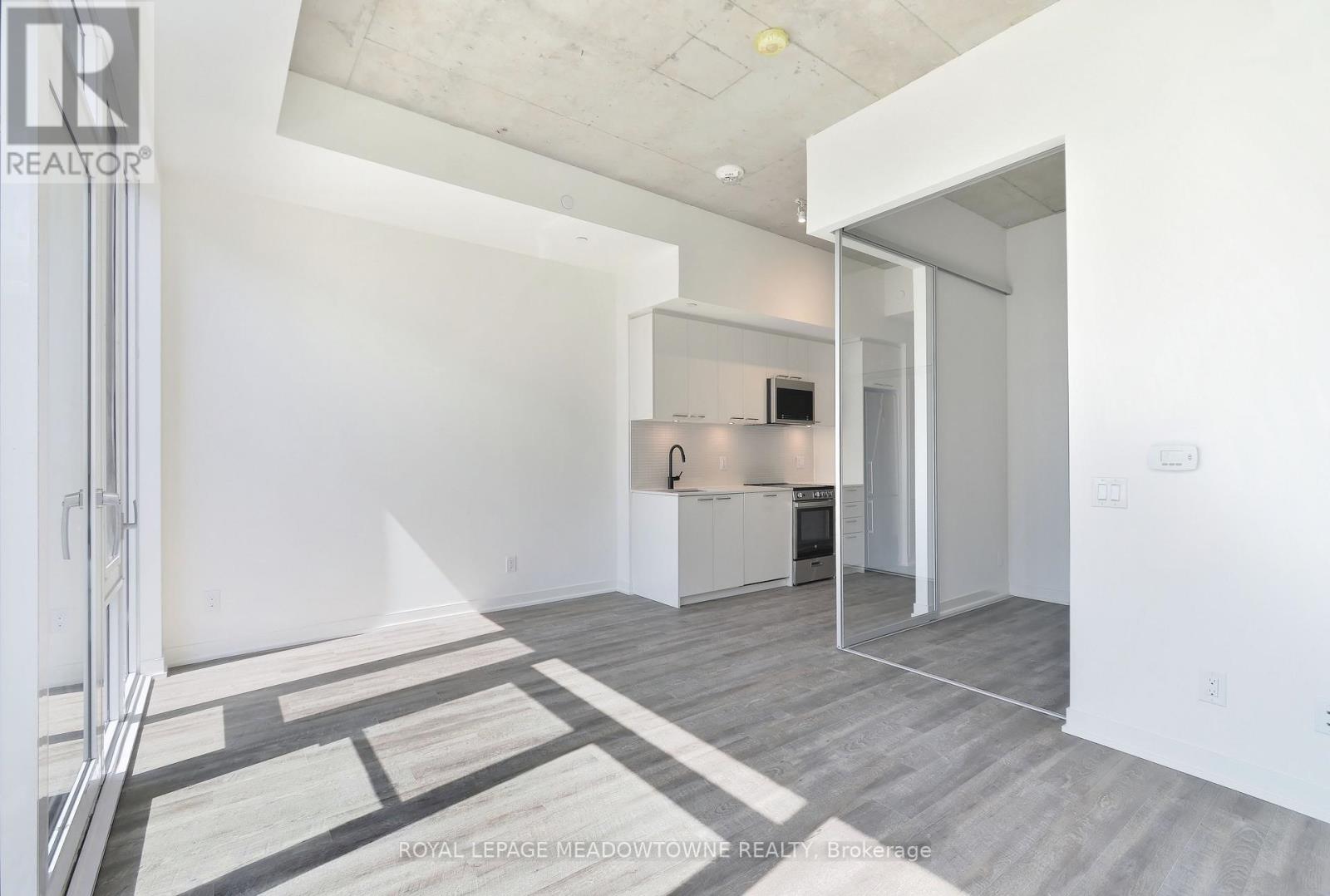 #712 1808 ST. CLAIR AVENUE W - Image 7