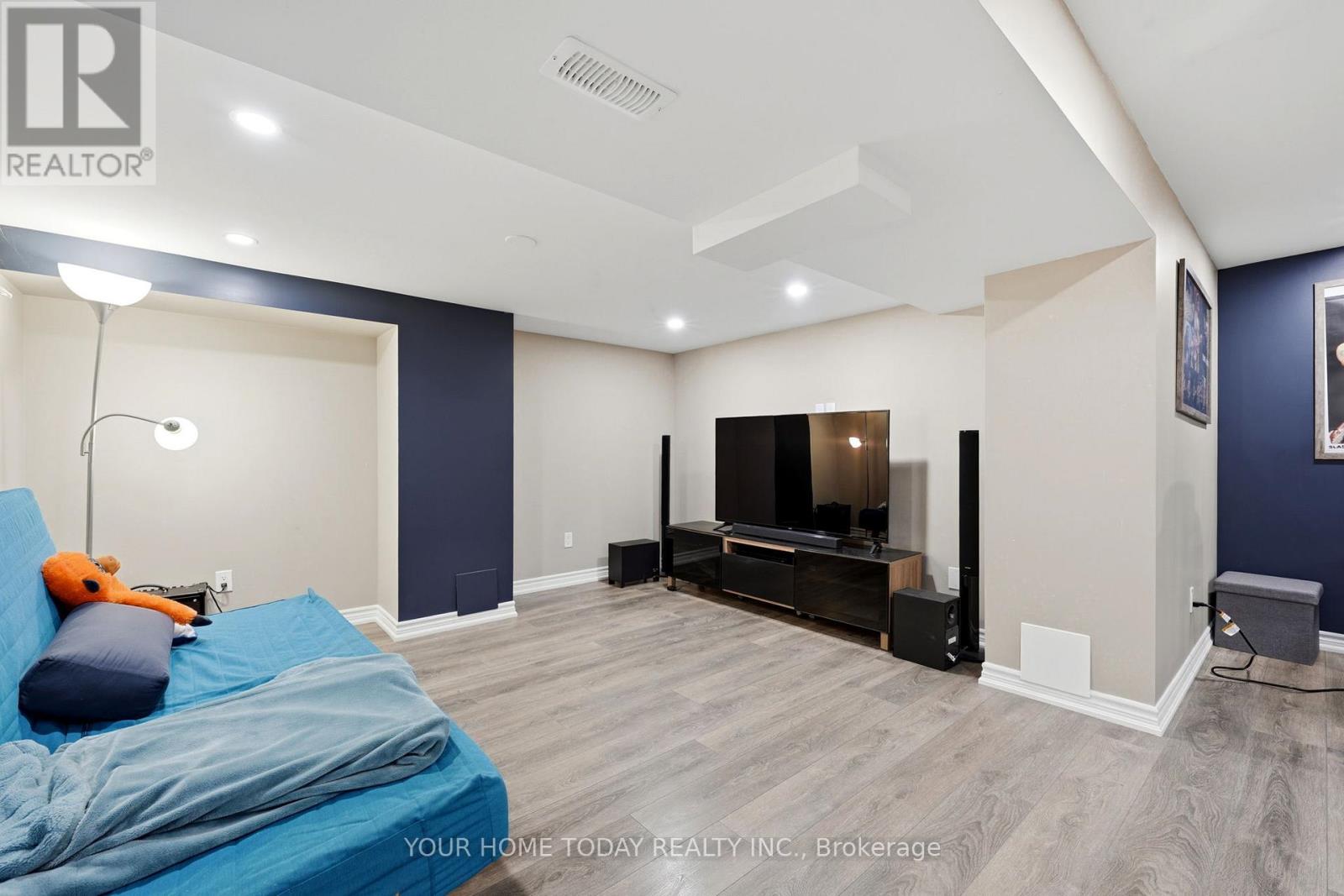 19 MCNALLY STREET - Image 37