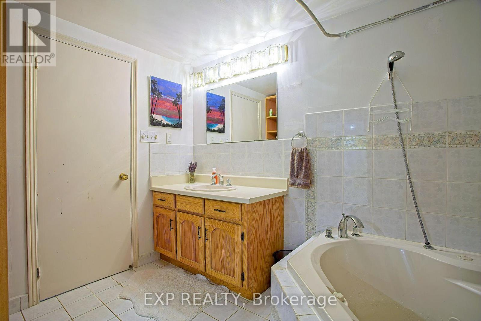 39 AINSWORTH STREET - Image 34
