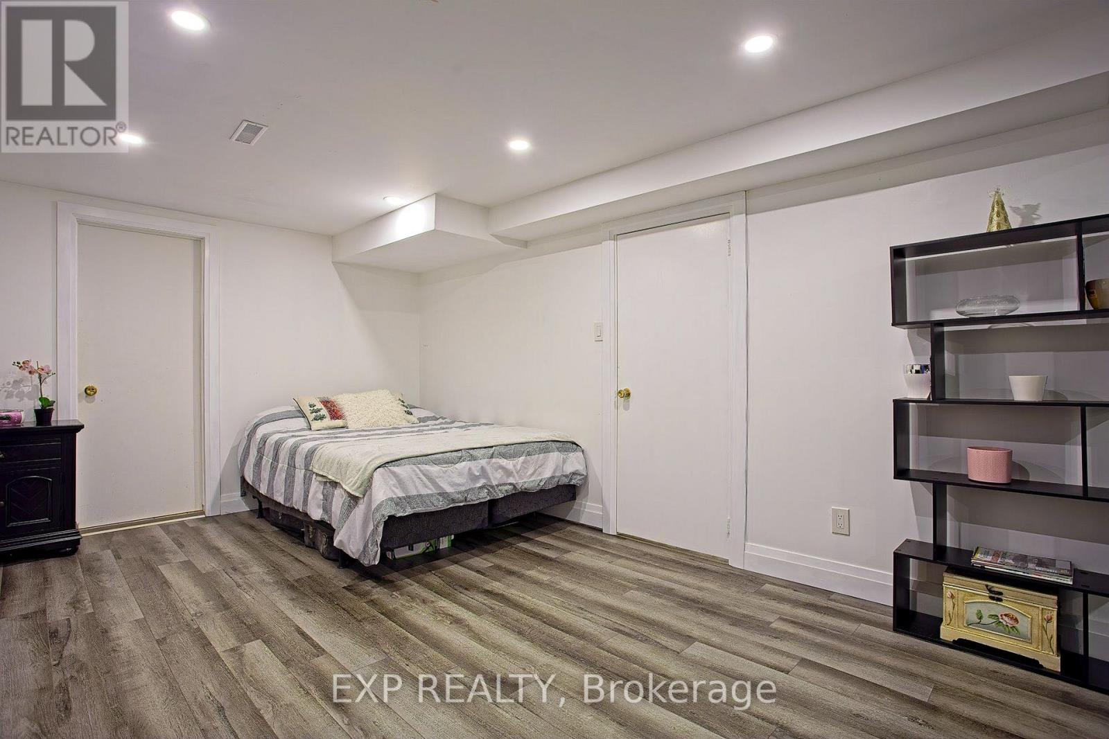 39 AINSWORTH STREET - Image 36