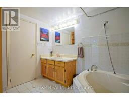 39 Ainsworth Street, Hamilton, ON L8J1T2 Photo 34