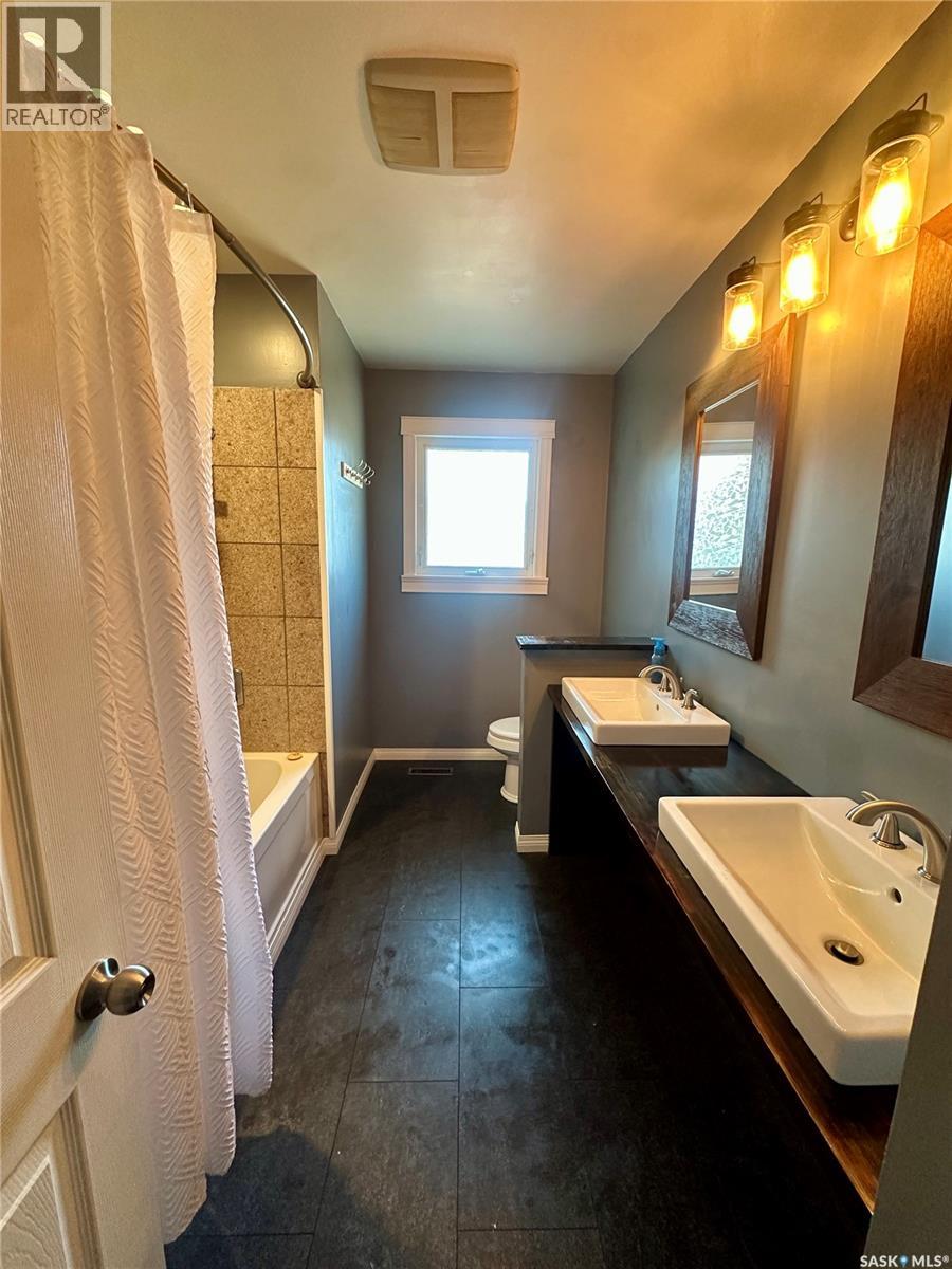 104 Johnston CRESCENT - 22