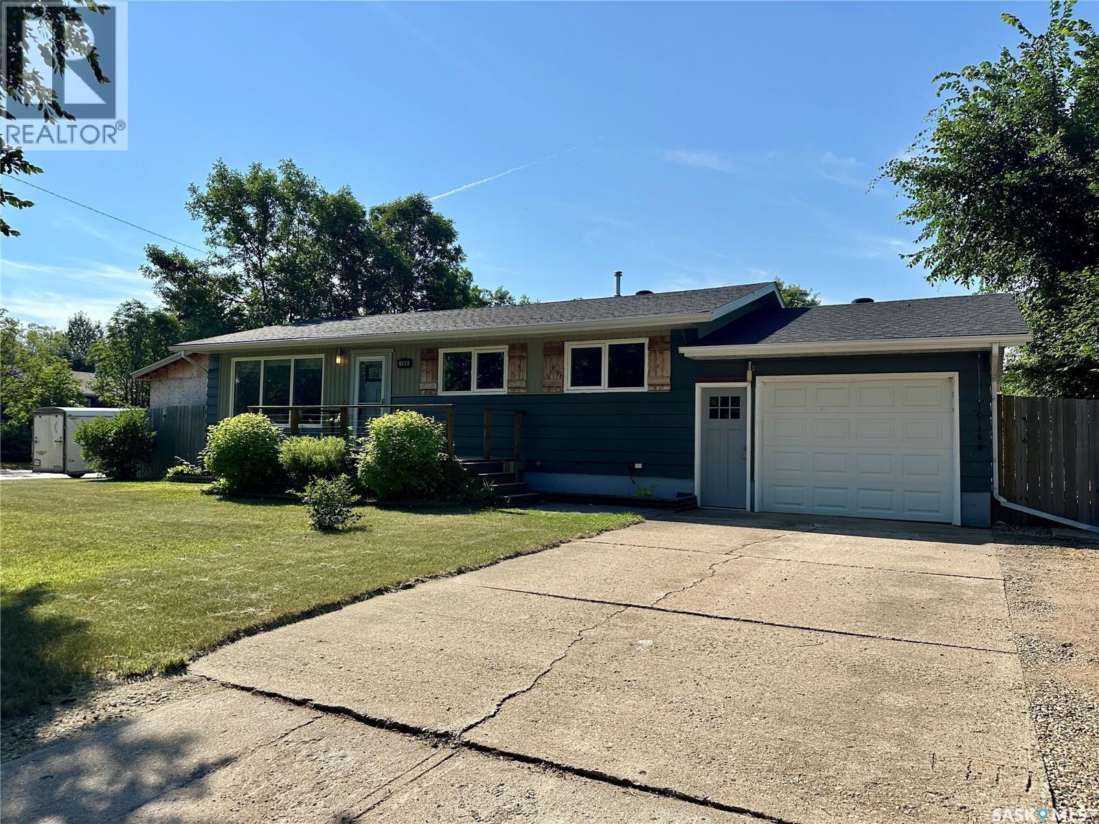 104 Johnston CRESCENT - 35