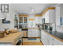 121 & 123 Duke Street, Chester, NS B0J1J0 Photo 15