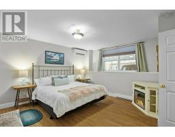 121 & 123 Duke Street, Chester, NS B0J1J0 Photo 16