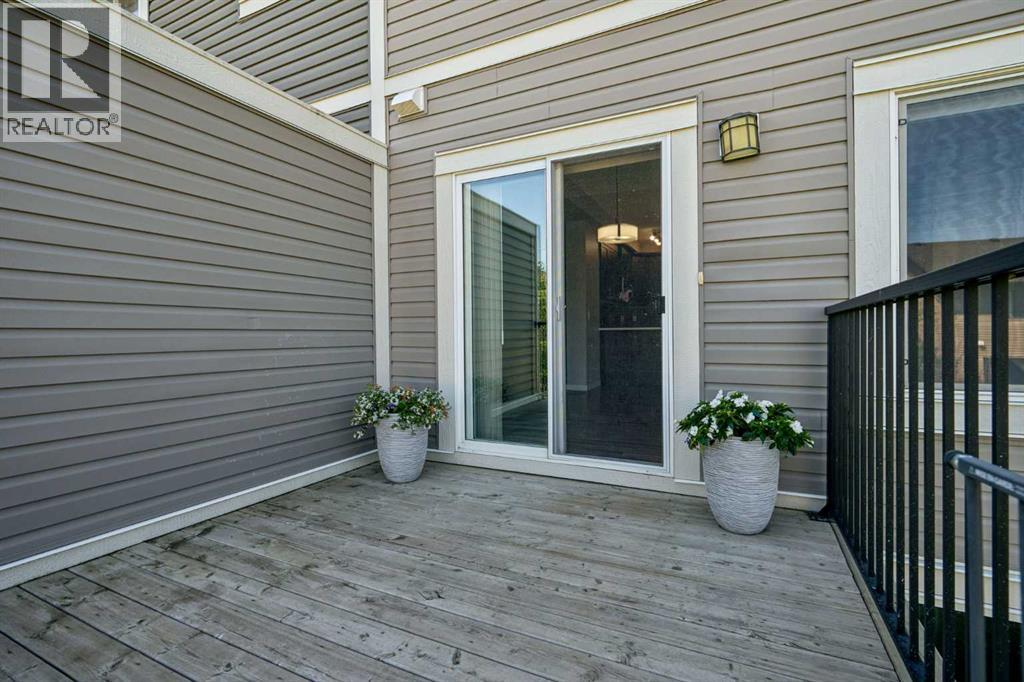 549 Hillcrest Road SW - 28