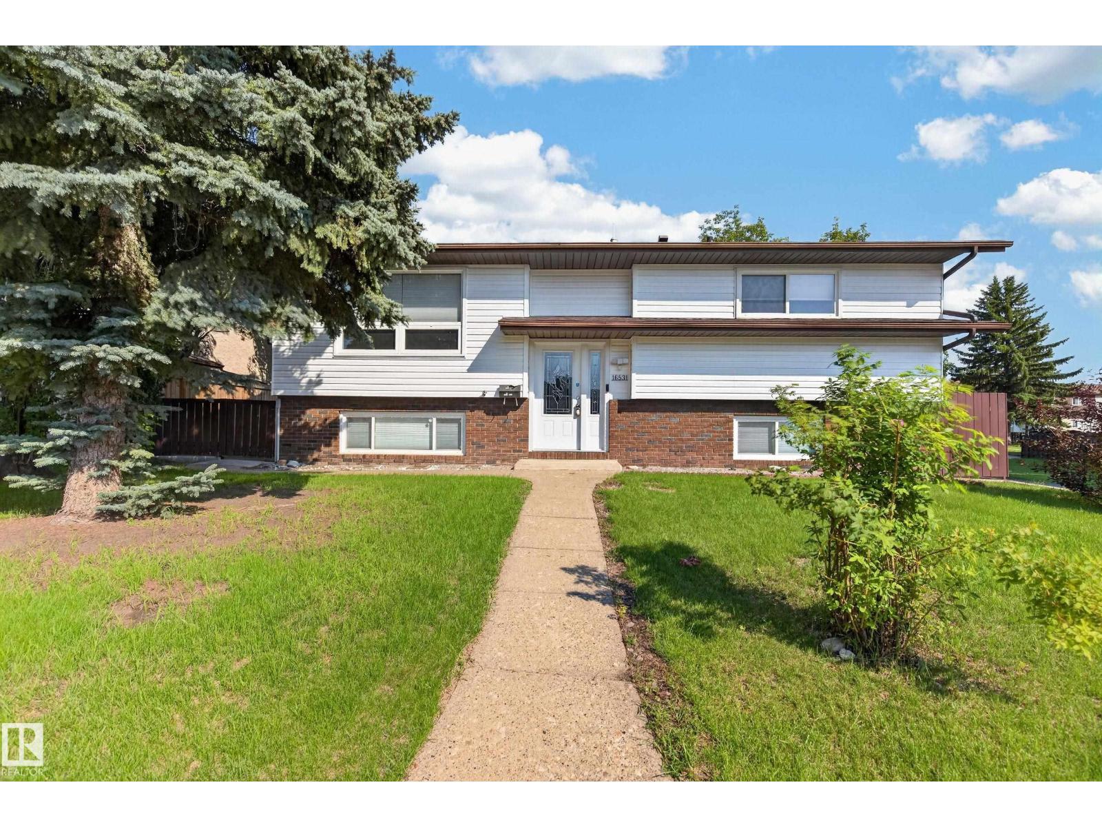 16531 116 ST NW, Dunluce, Edmonton photo 1