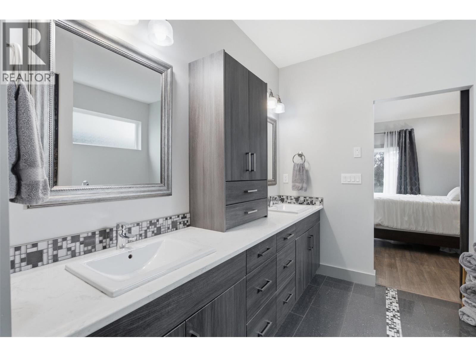 1488 DUNBAR Drive - 33