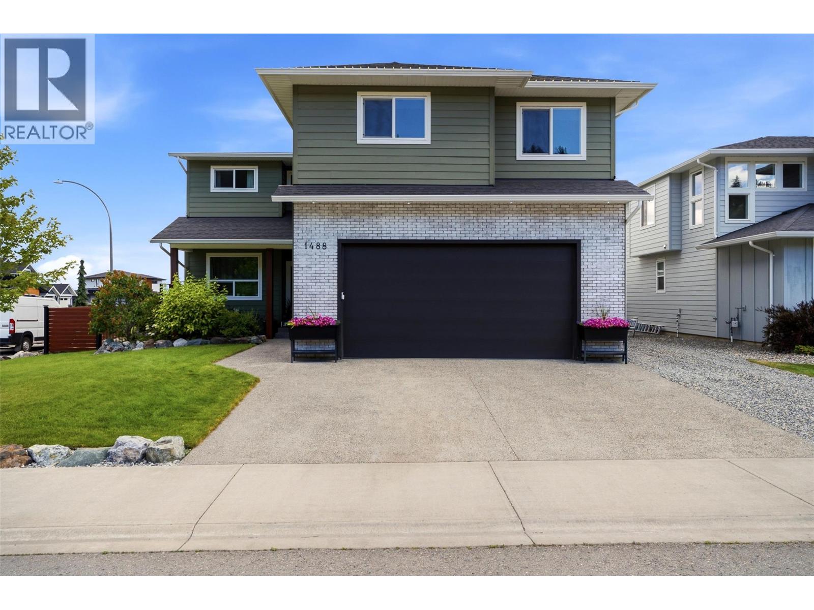 1488 DUNBAR Drive - 2
