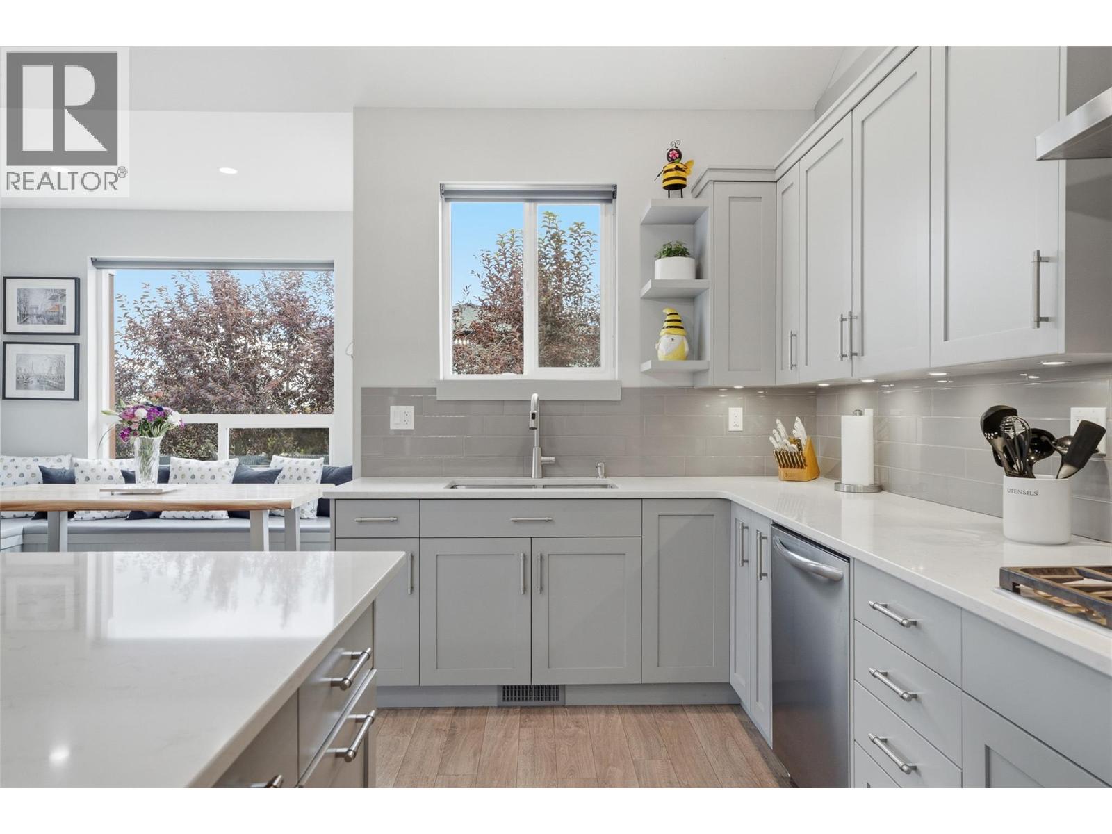 1488 DUNBAR Drive - 17