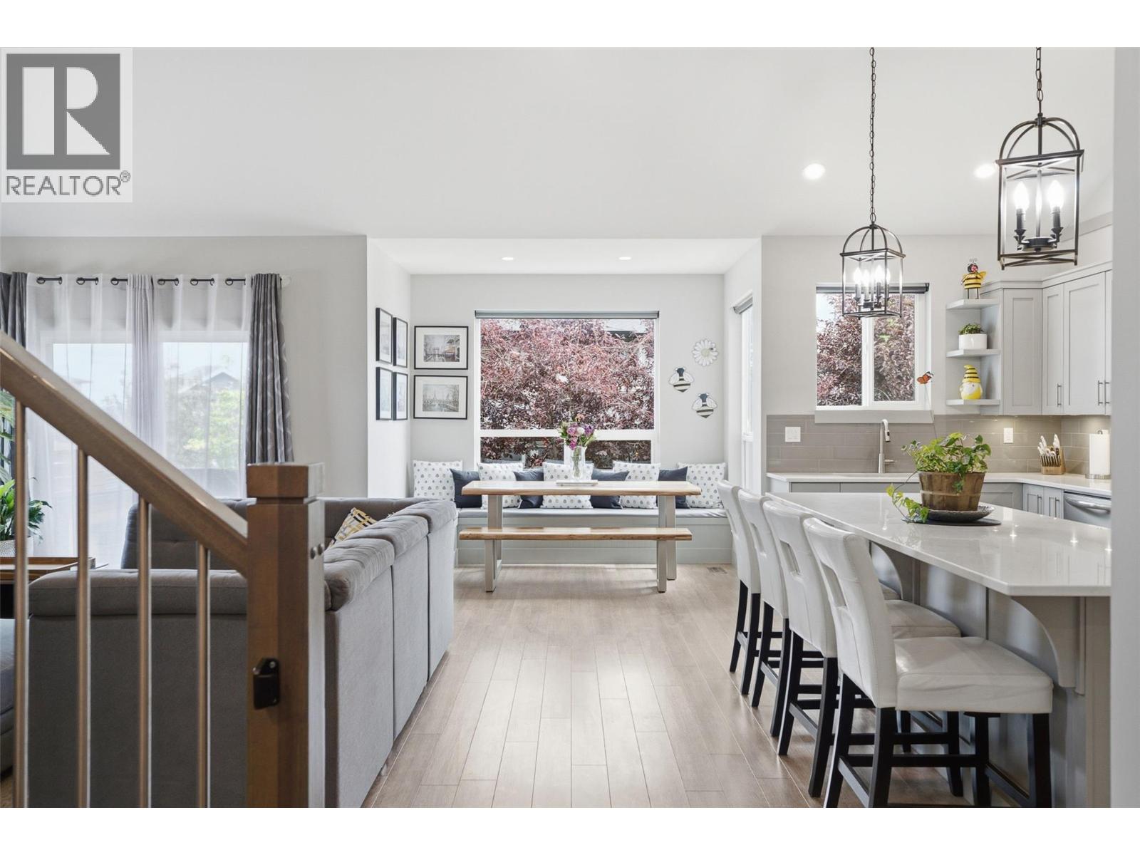 1488 DUNBAR Drive - Image 13