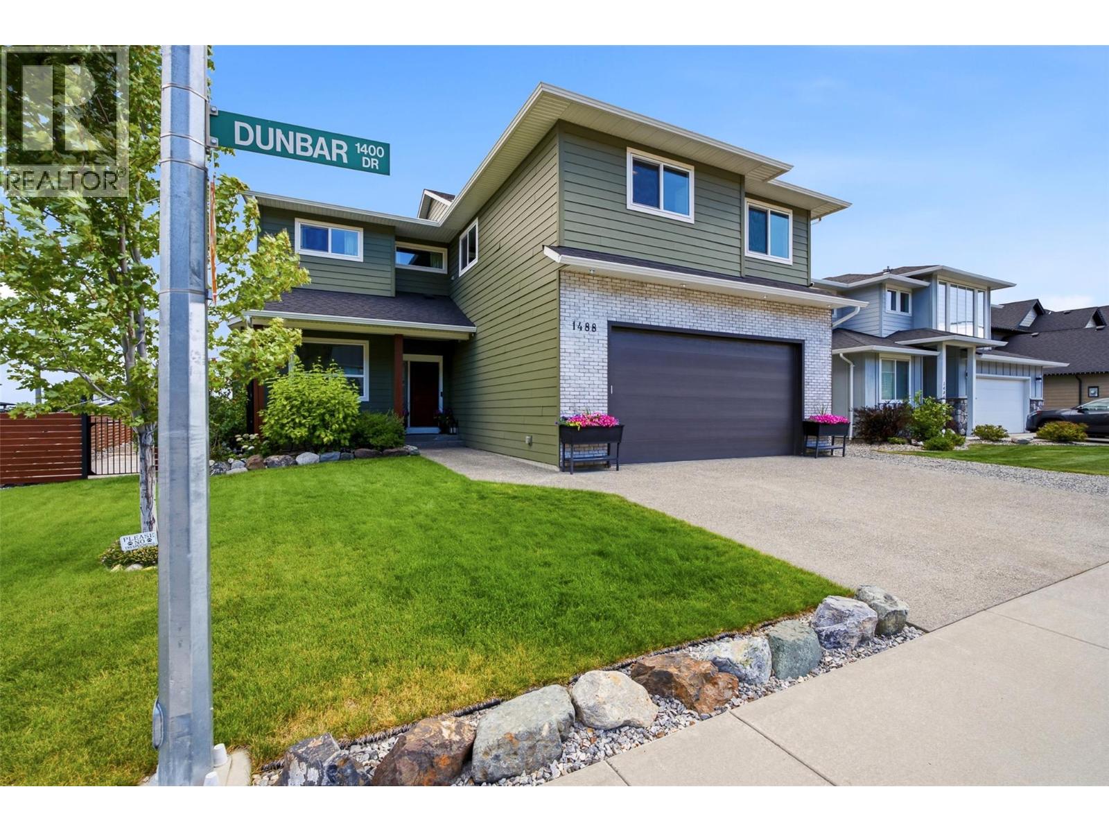 1488 DUNBAR Drive - 1
