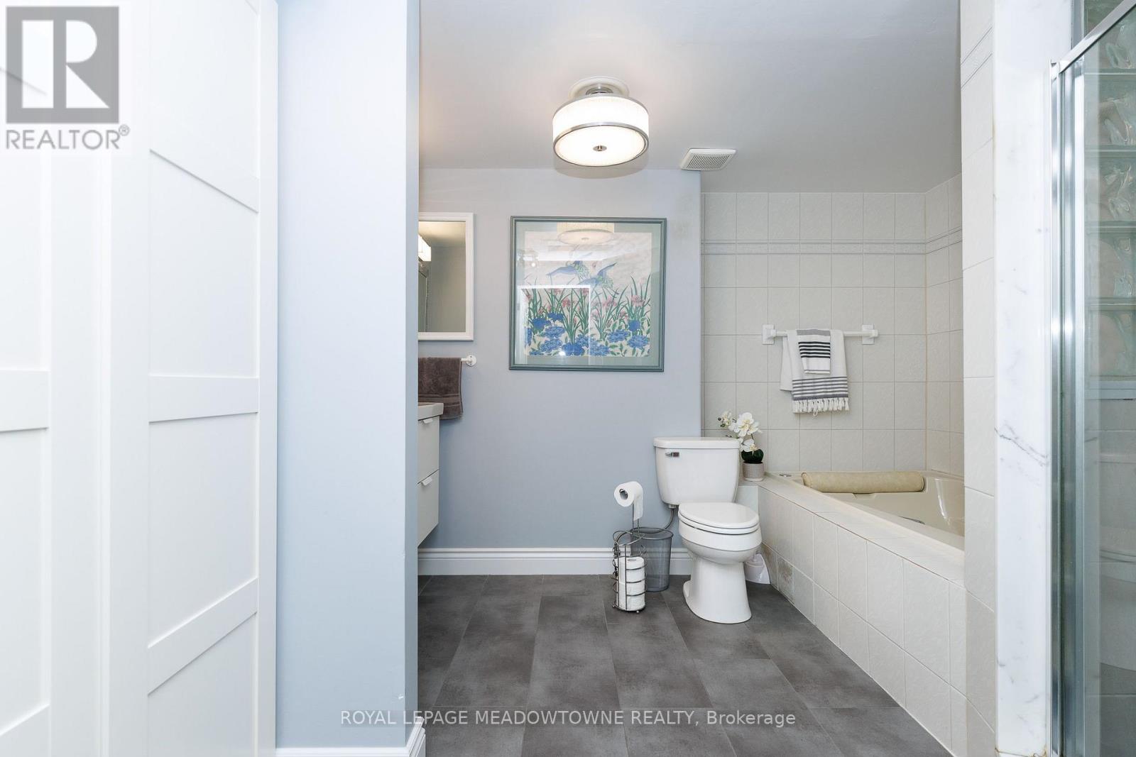 38 MCKILLOP COURT - 20