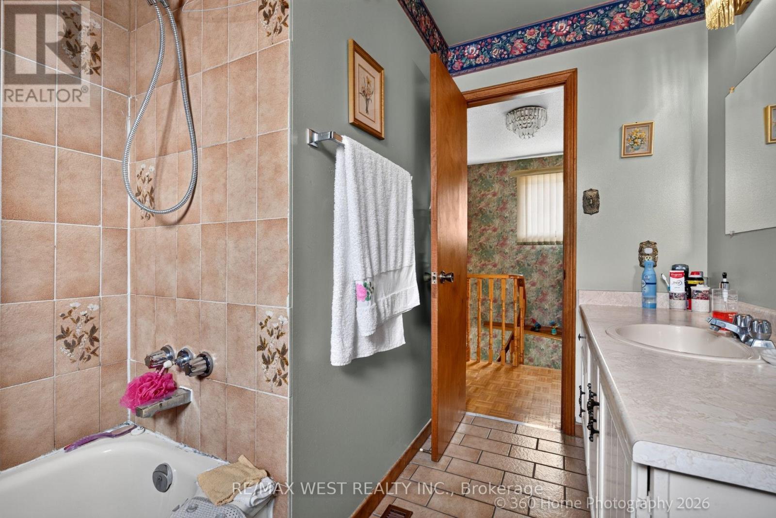 4157 OTTEWELL CRESCENT - 13