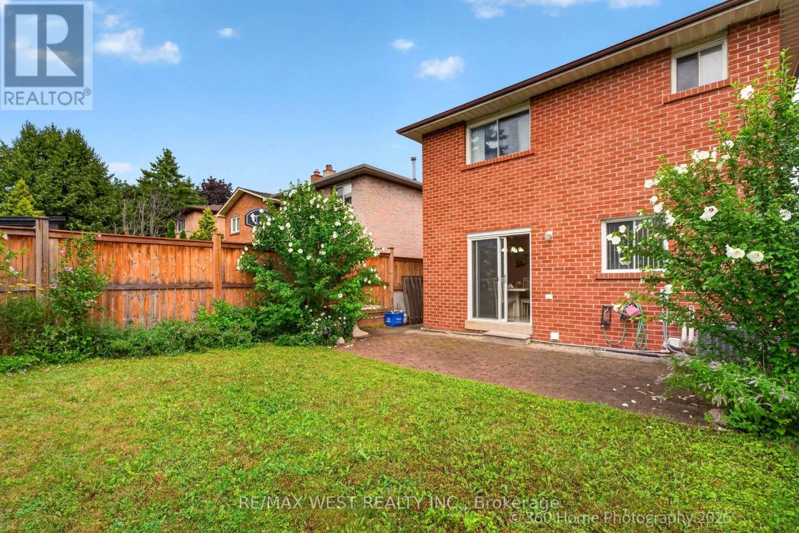 4157 OTTEWELL CRESCENT - 28