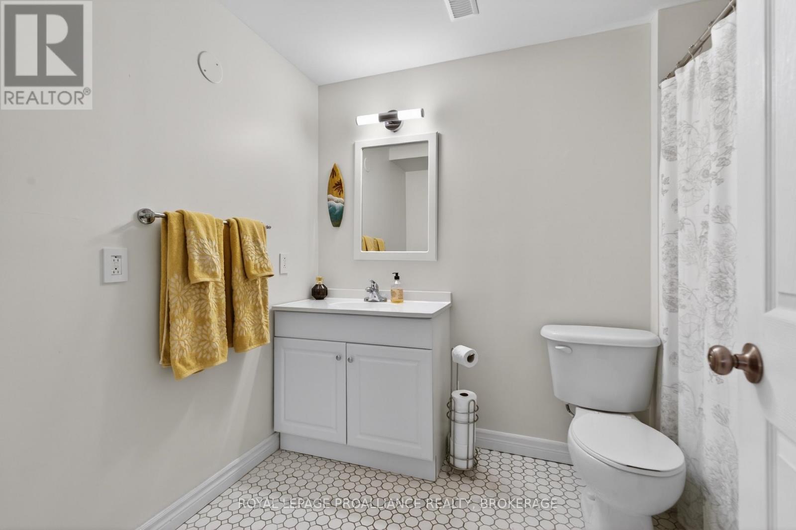 964 RAINBOW CRESCENT - Image 25
