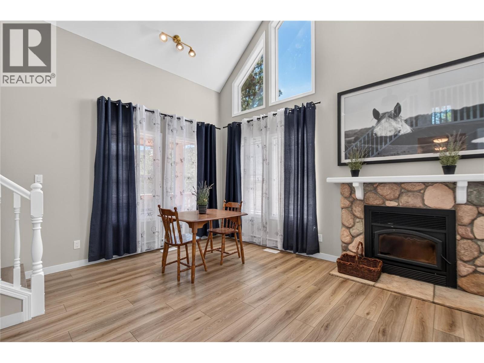 320 White Lake Road, Kaleden