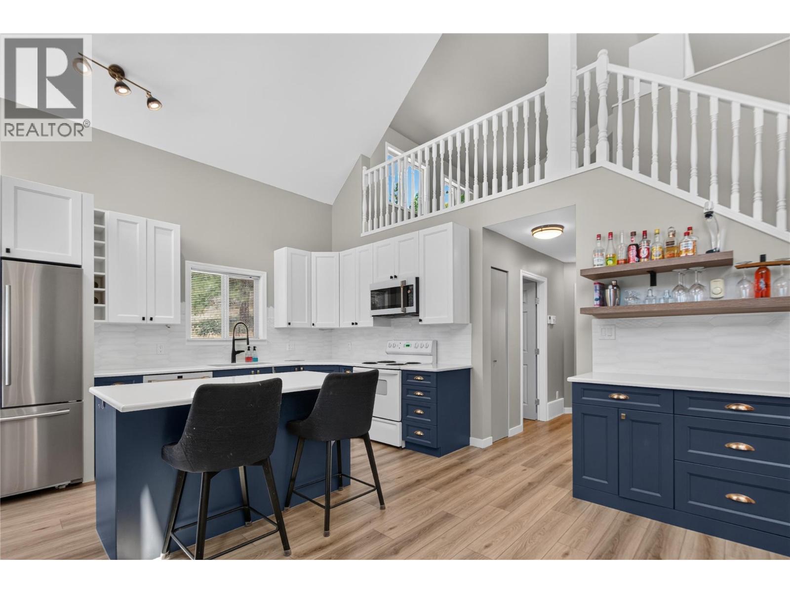 320 White Lake Road, Kaleden