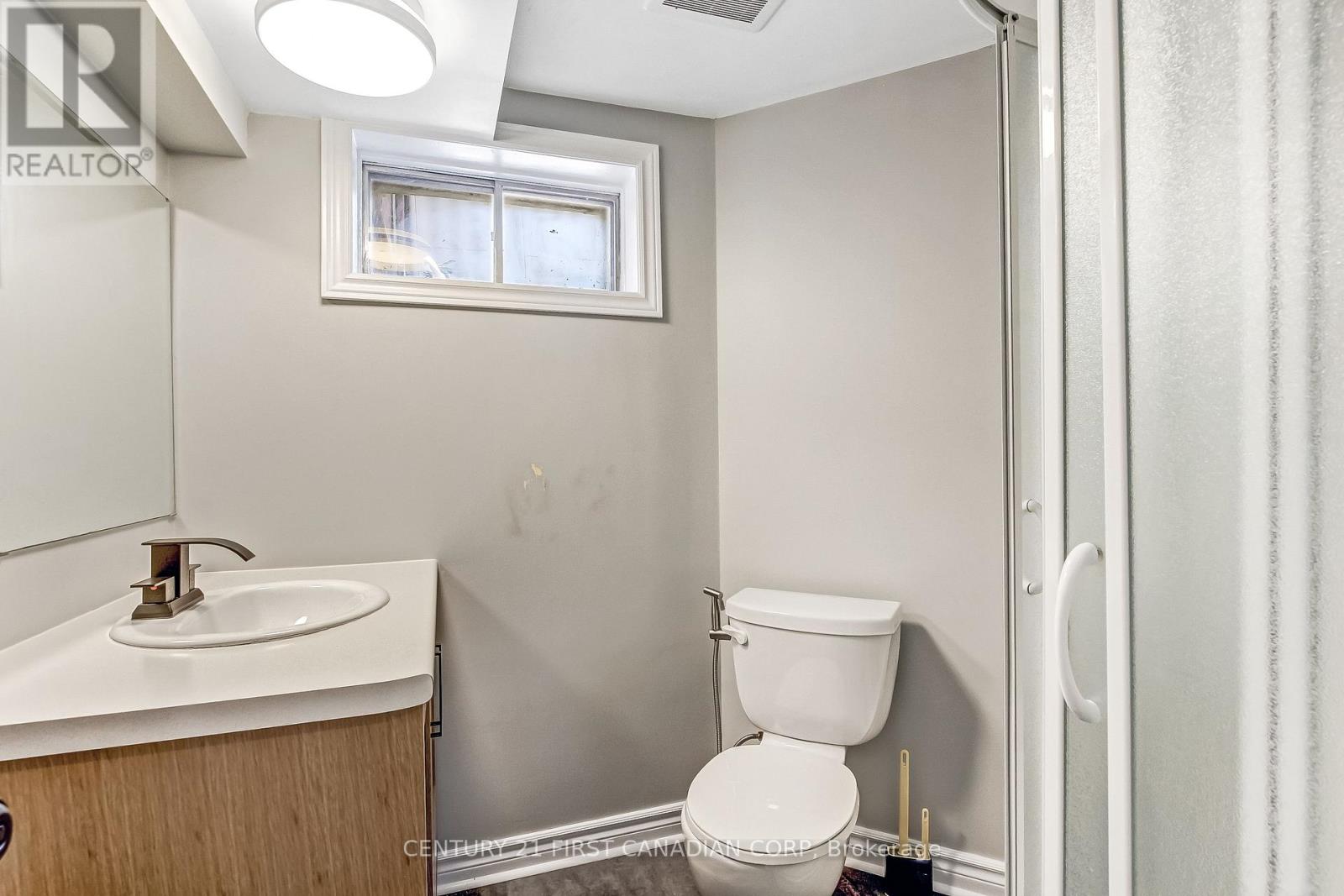 665 UPPER QUEEN STREET - 30