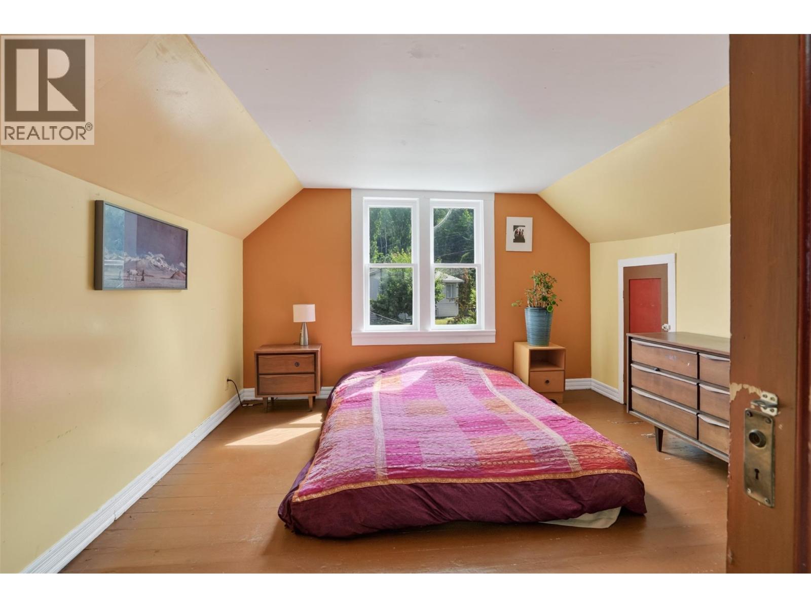 703 Pine Street - Image 33