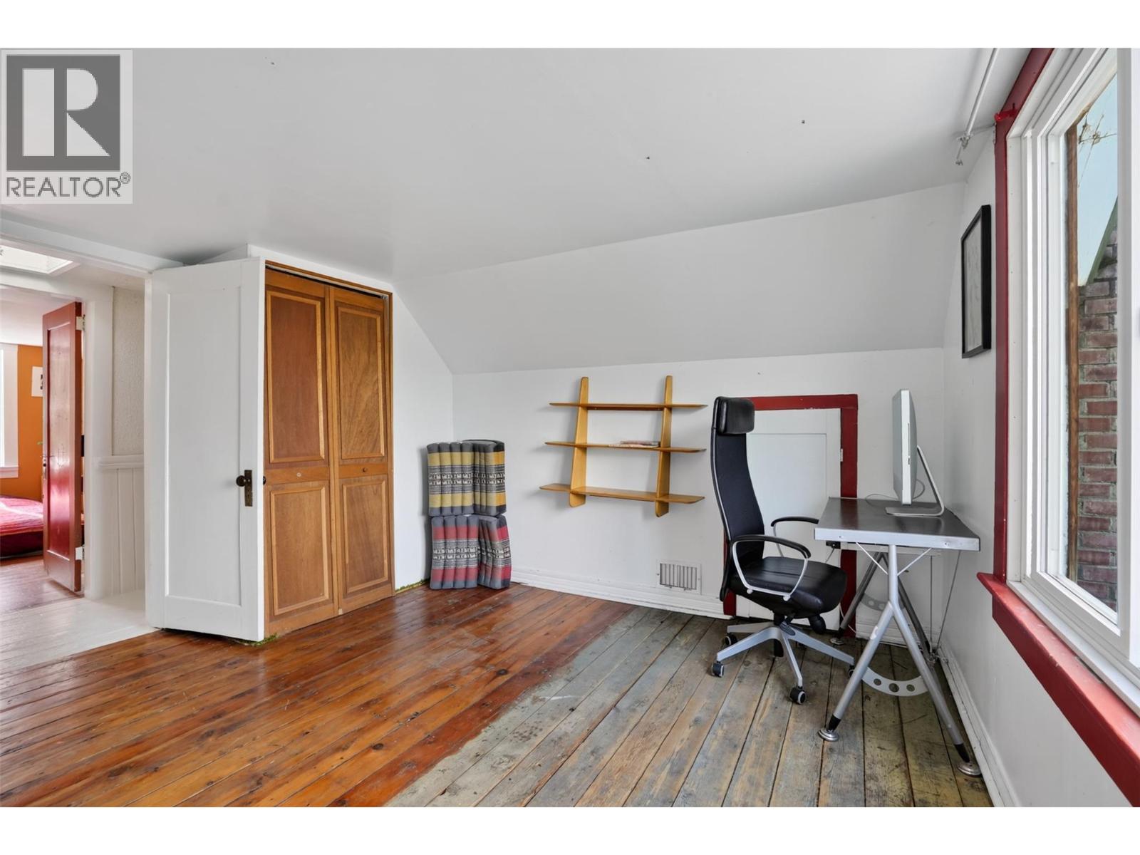 703 Pine Street - Image 36