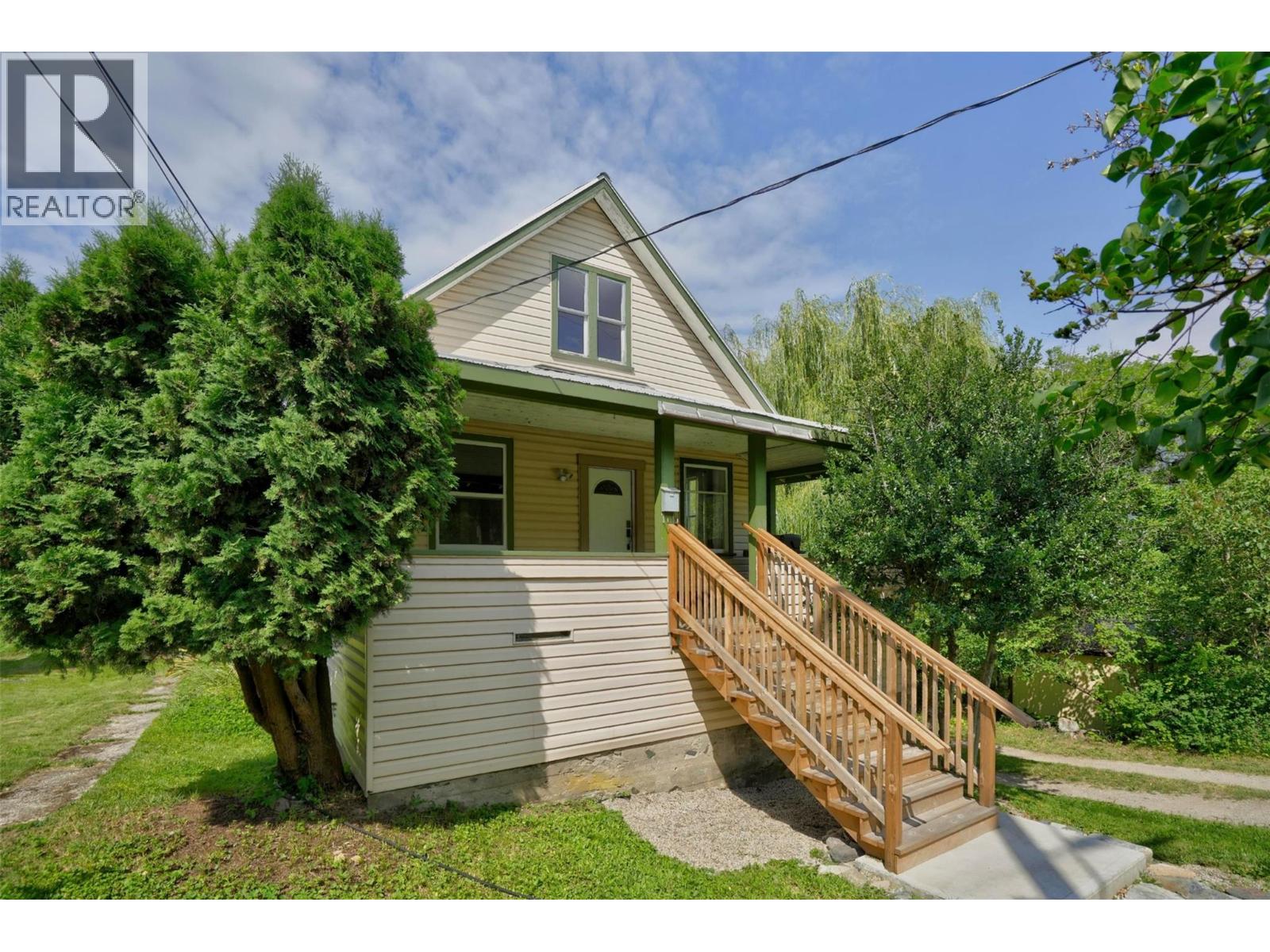 703 Pine Street - 48