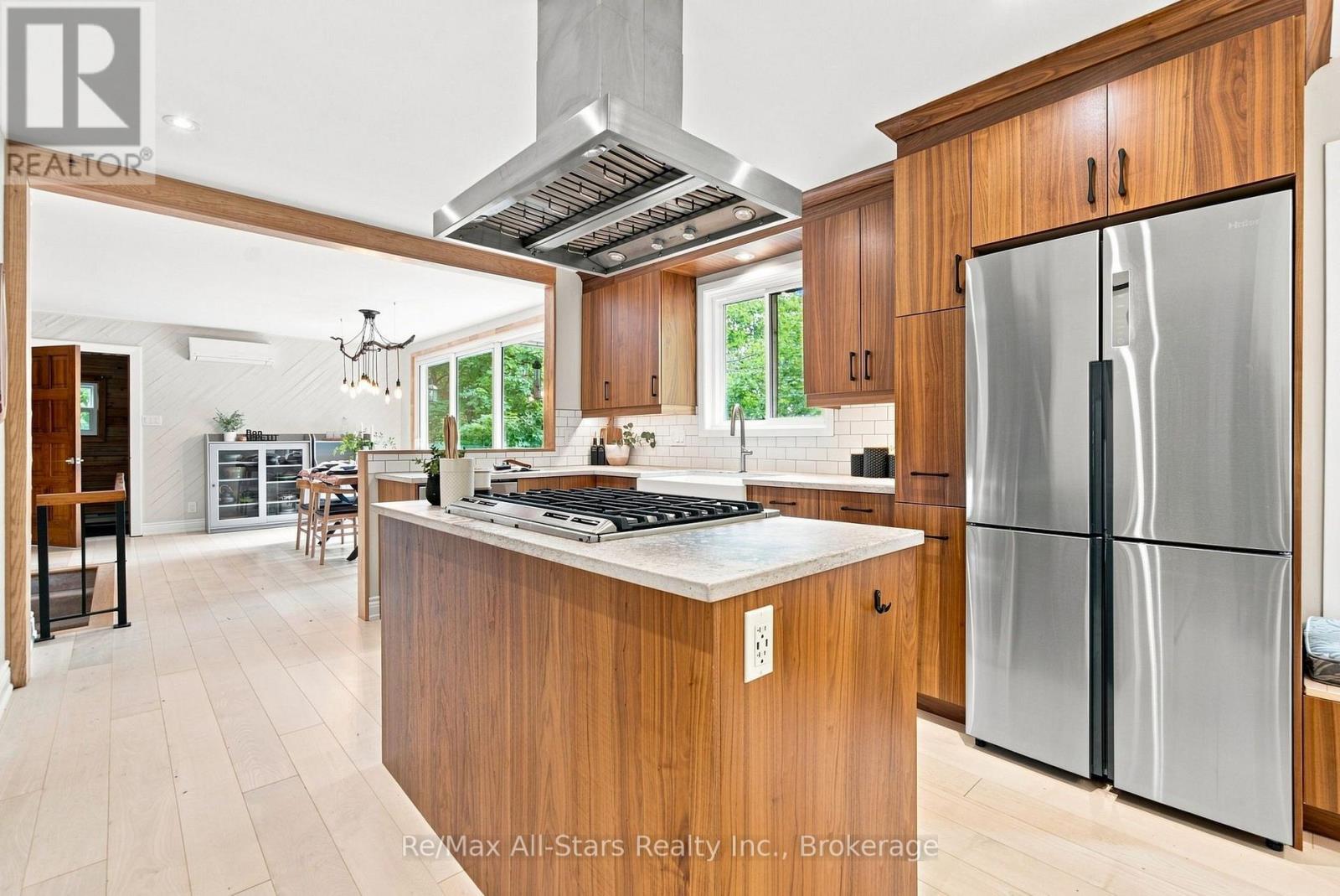 21671 BRUNON AVENUE - Image 9