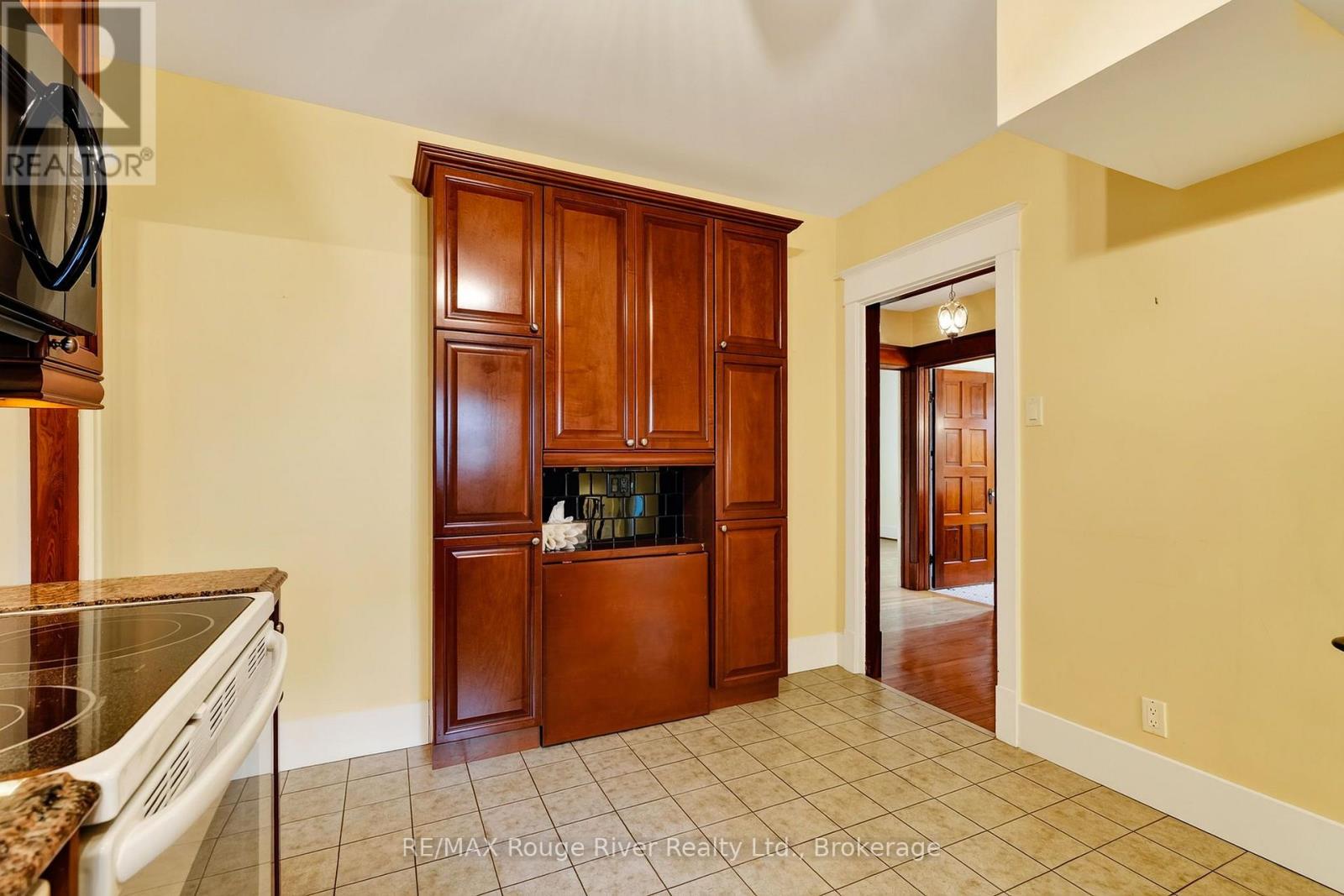 102 HAVELOCK STREET - 11