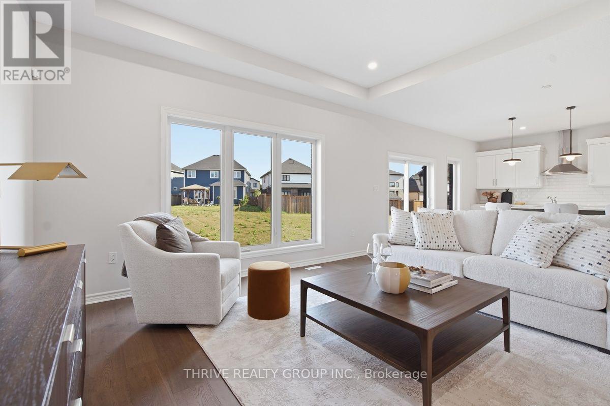 64 BASIL CRESCENT - 17