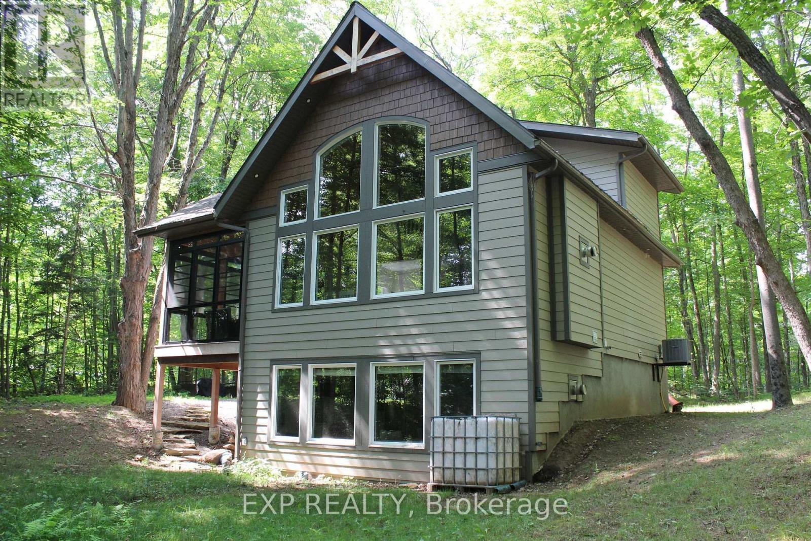 20 CRESTVIEW DRIVE - 39