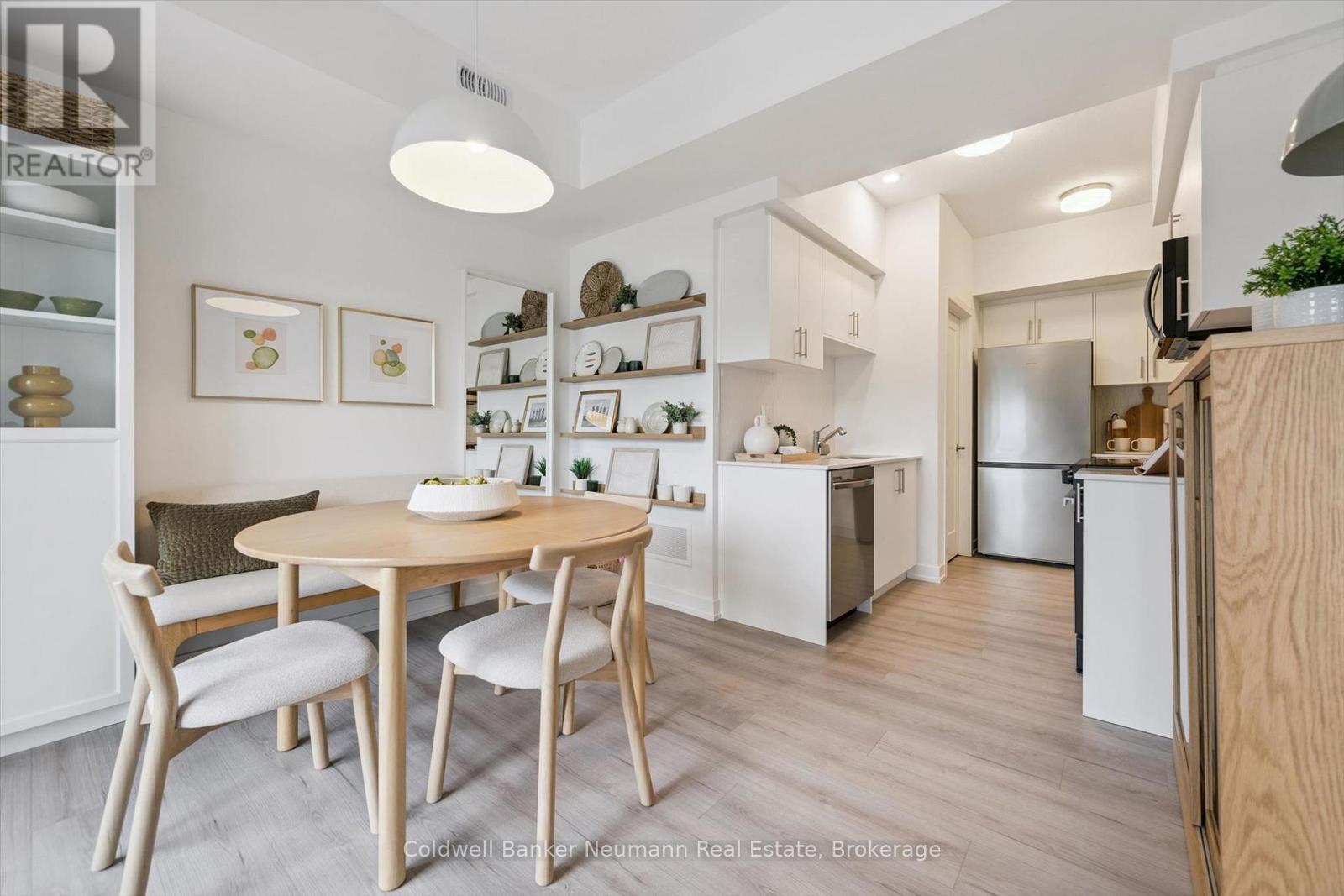 #107 940 ST DAVID STREET N - 1