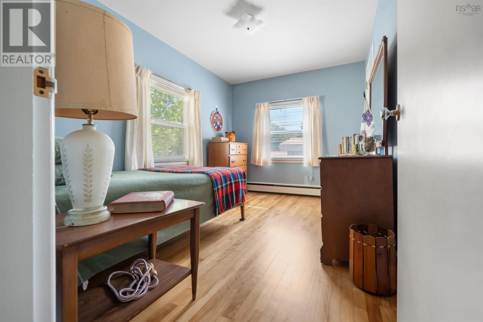 7 ROOSEVELT Avenue - 30