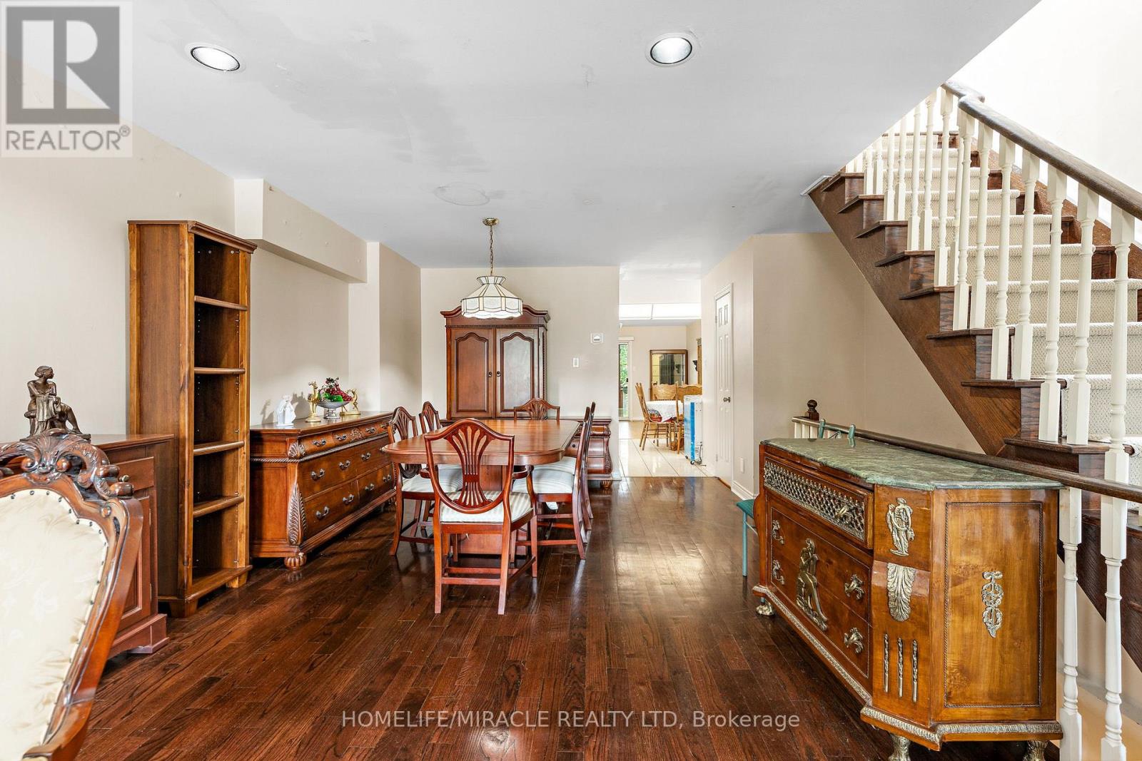 33 TORRENS AVENUE - Image 4