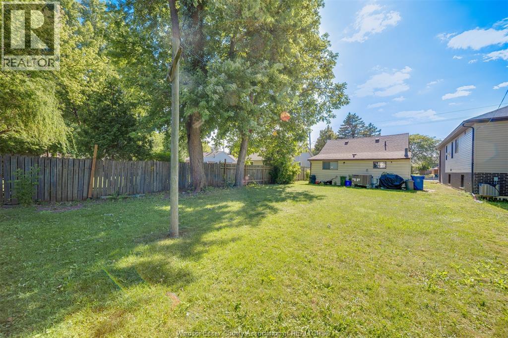 526 LESPERANCE - 23