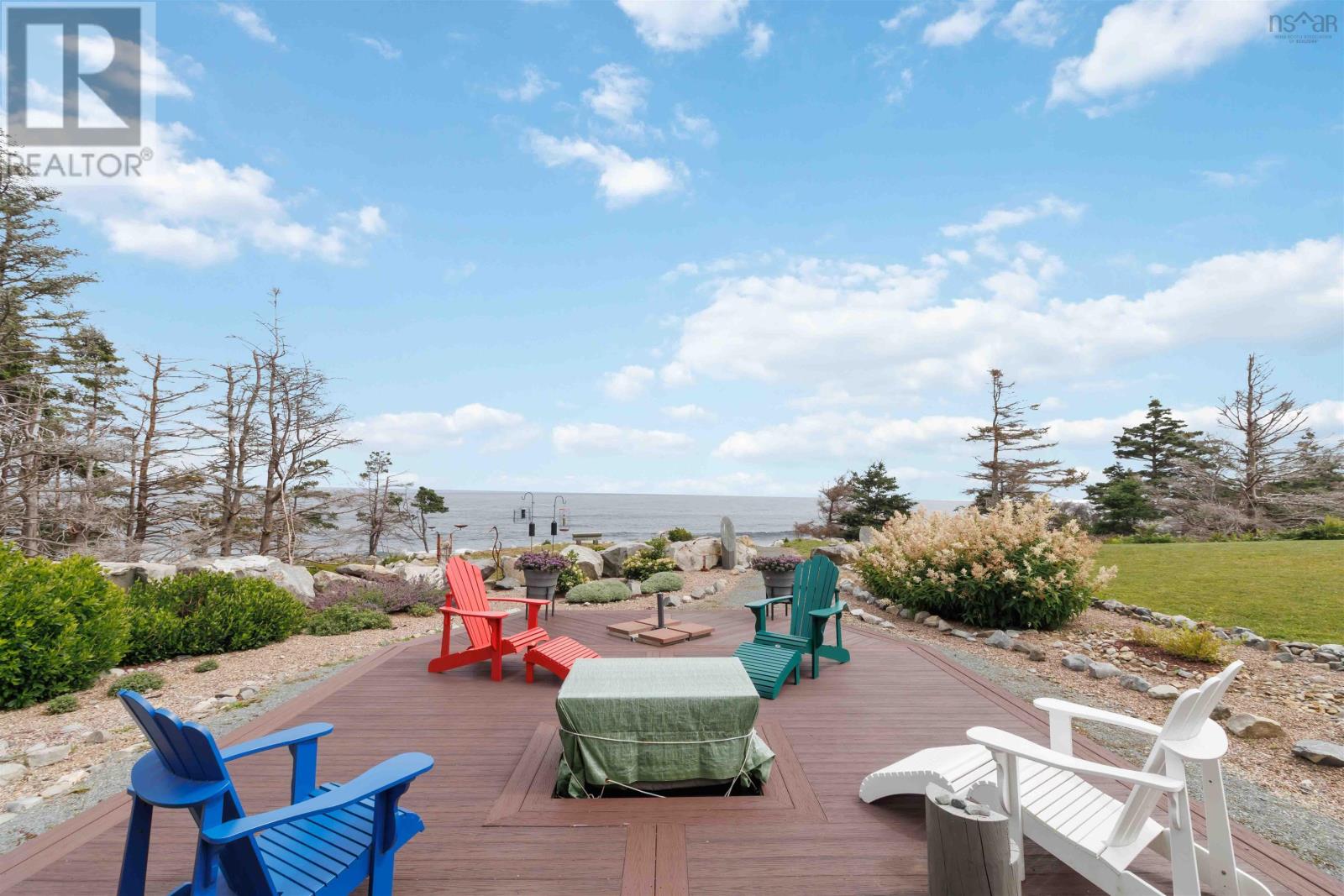 Property 43 of 51 of 170 Edgewater Drive
