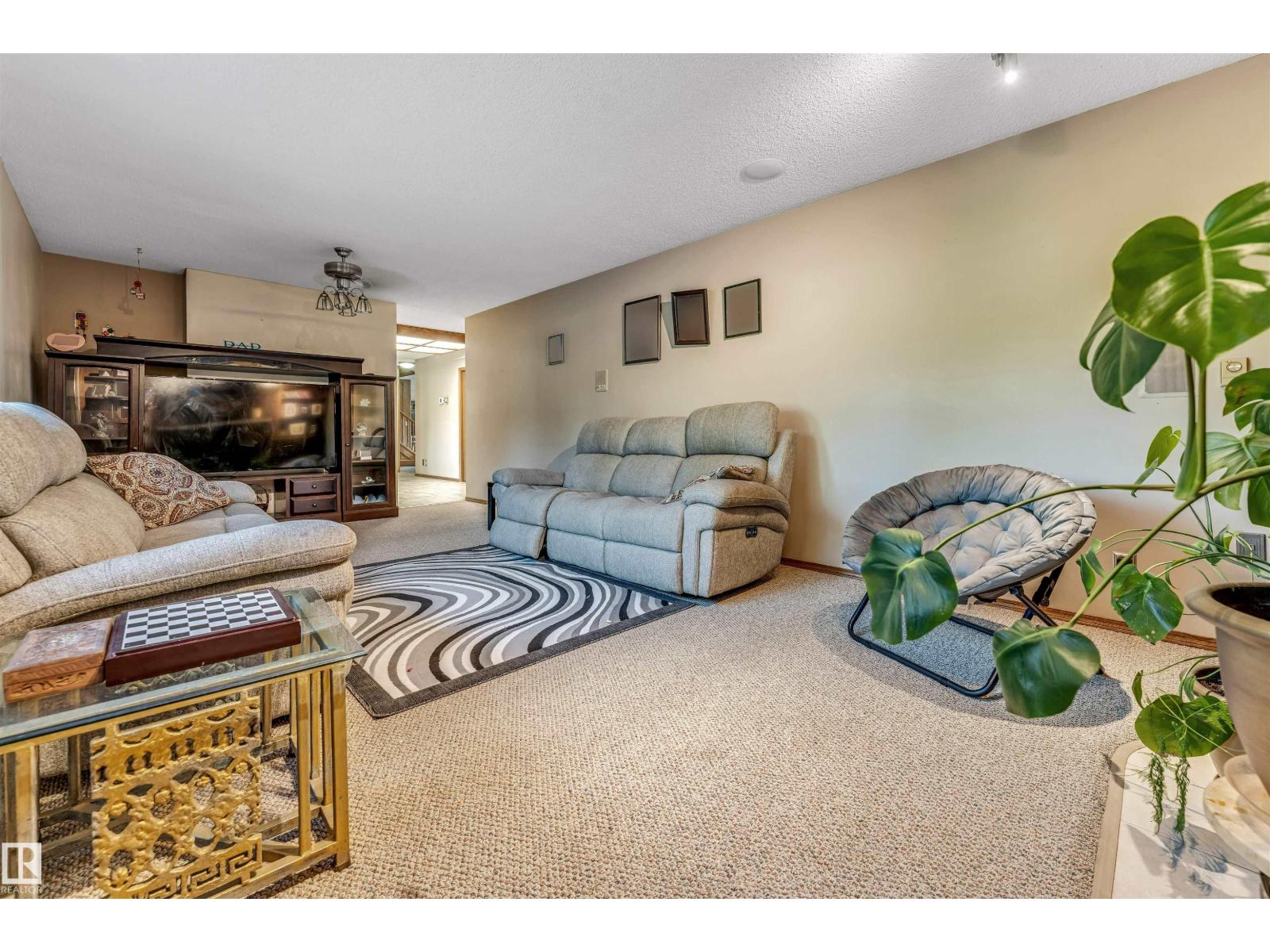 #458 23109 TWP ROAD 514 - 18