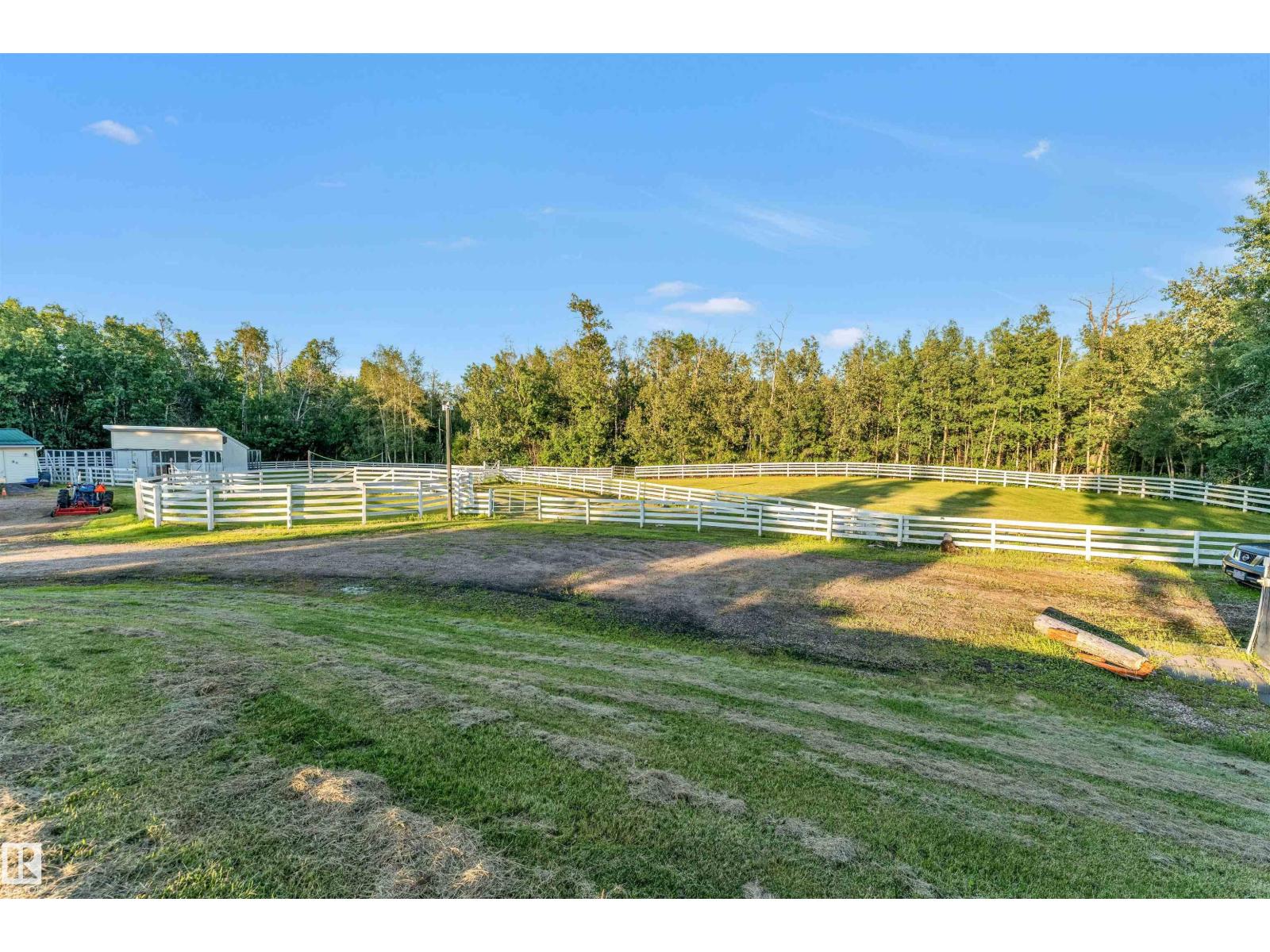 #458 23109 TWP ROAD 514 - Image 7
