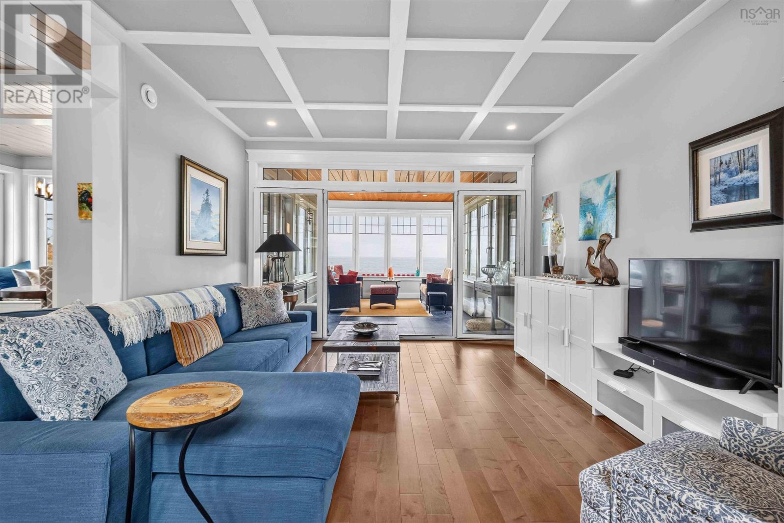 Property 8 of 51 of 170 Edgewater Drive