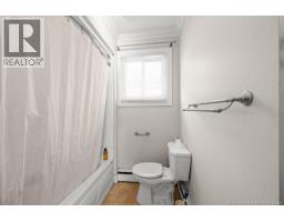 21 Spruce Street, photo 18