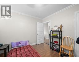 21 Spruce Street, photo 21