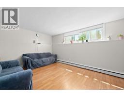 21 Spruce Street, photo 23