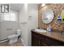 21 Spruce Street, photo 17