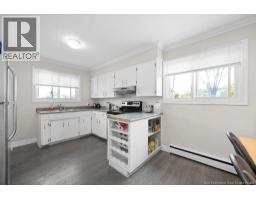21 Spruce Street, photo 12