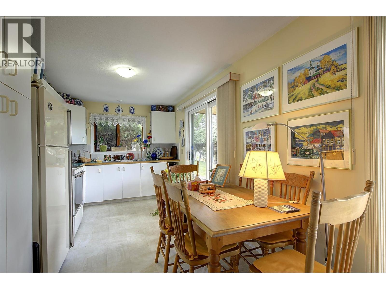 424 Edgemont Court - 42