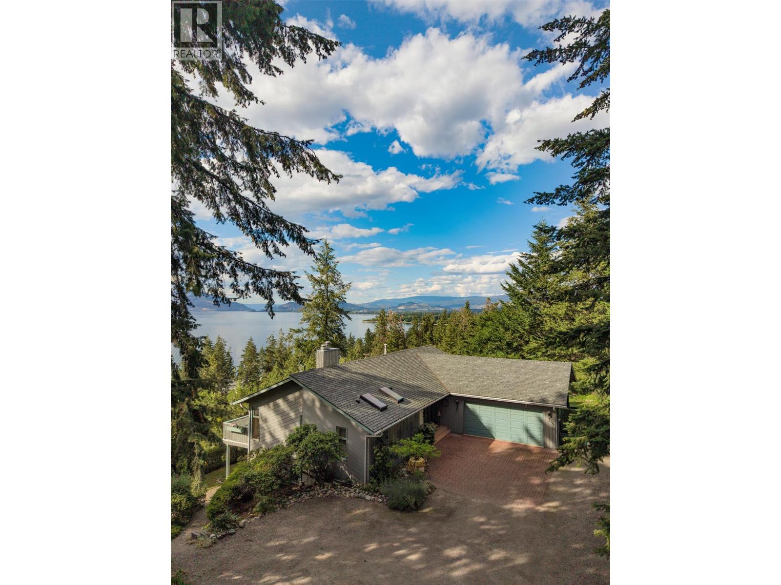 424 Edgemont Court - 10