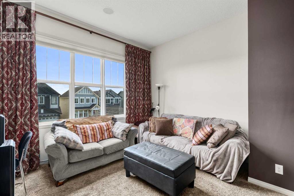 158 Skyview Point Crescent NE - 16